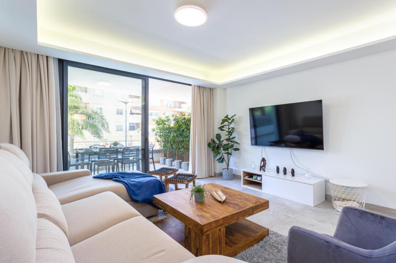Blue Infinity Luxury Apartment By Ghr Rentals Estepona Extérieur photo
